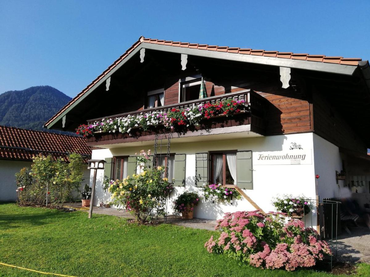 Ferienwohnung Emilia Mit Bergblick Ruhpolding Eksteriør billede