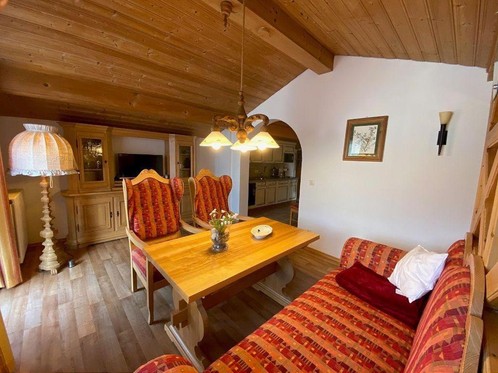 Ferienwohnung Emilia Mit Bergblick Ruhpolding Eksteriør billede